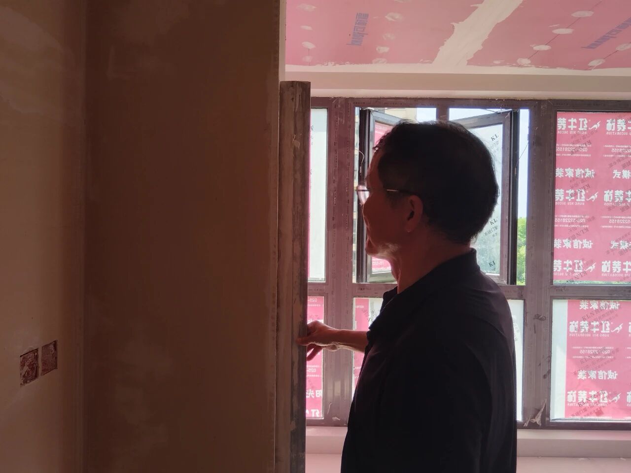 設計師工地巡檢，用腳步丈量細節(jié)，護航效果完美落地！07