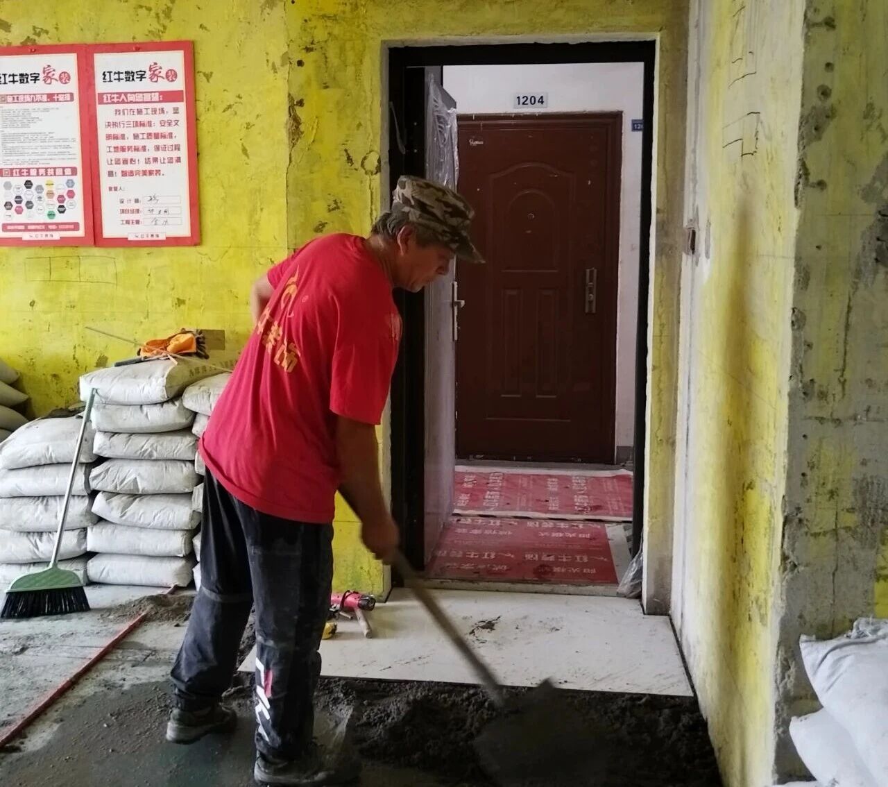 工地突擊巡檢：一厘一毫堅(jiān)守品質(zhì)，一心一意守護(hù)新家！02