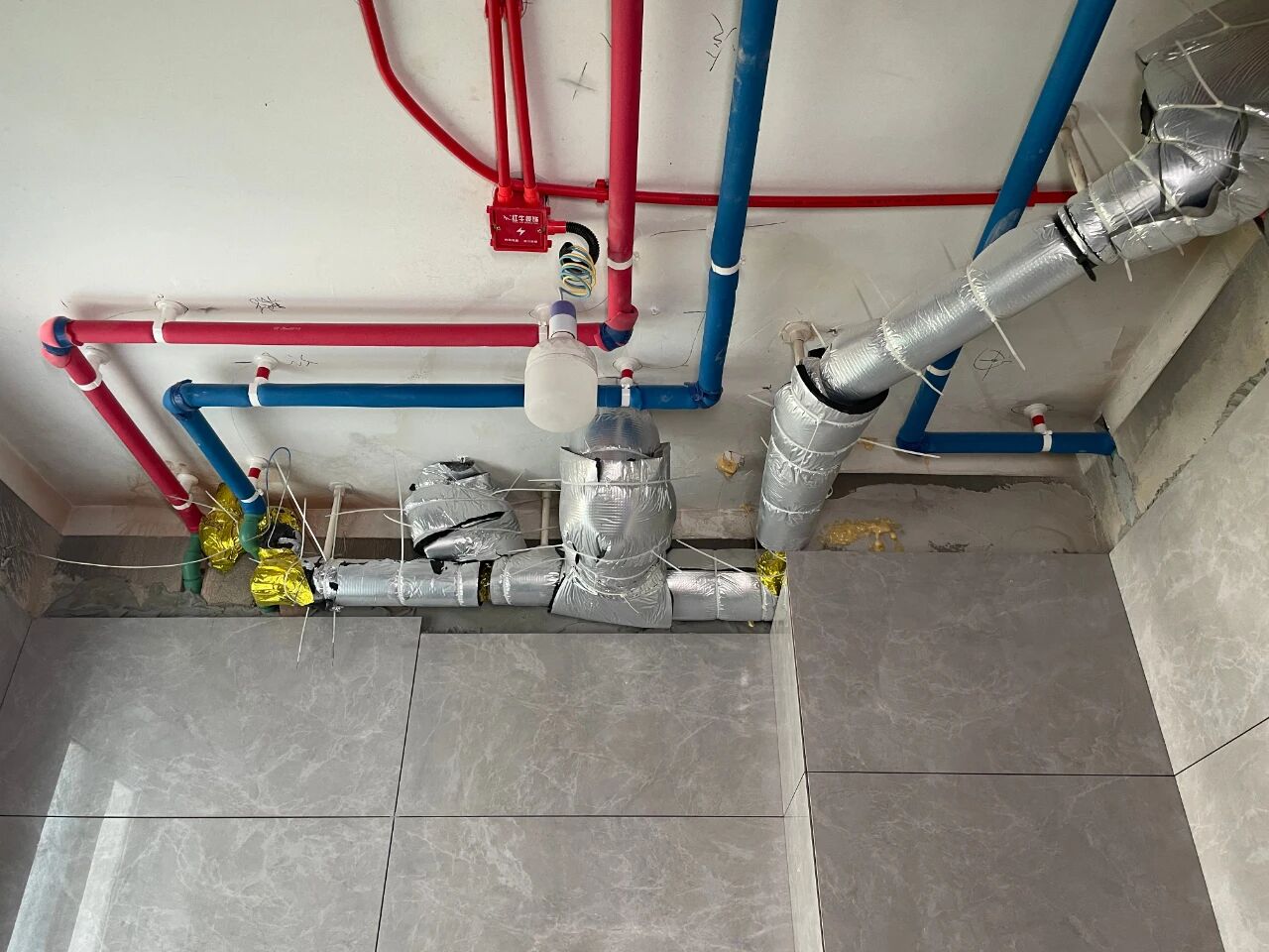 工地突擊巡檢｜嚴把每一處細節(jié)，用心守護每一份安心！03